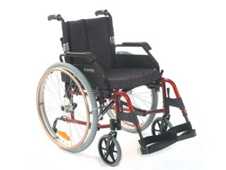 Roma 1500 Self Propelled Wheelchair